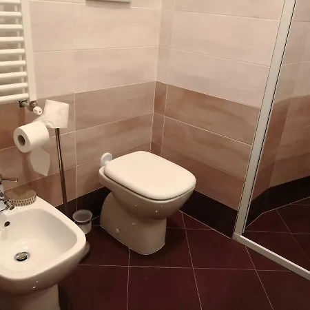 게스트하우스 La Casa Di Giorgia Di Pellicano' Francesca 3*