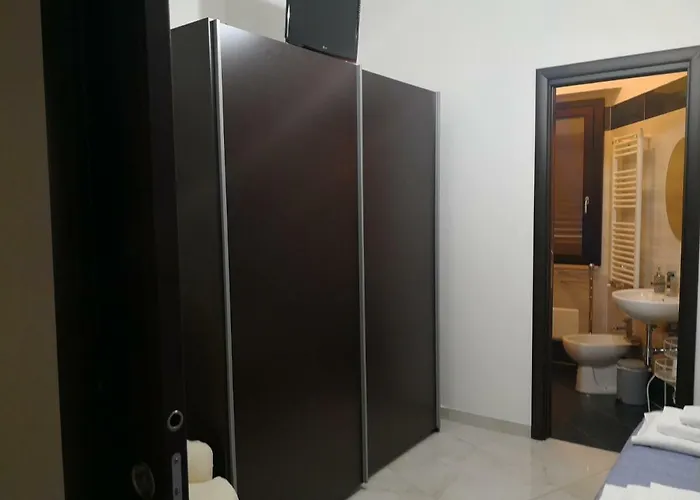 La Casa Di Giorgia Di Pellicano' Francesca 3*